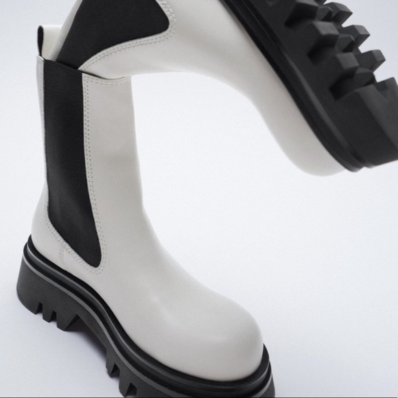 ZARA BNWT Low Heeled Lug Sole Leather Ankle Boots - Picture 4 of 10